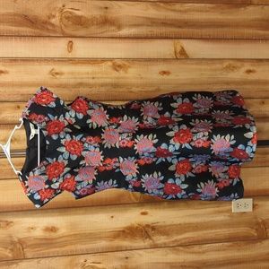 Modcoth Yumi Red Floral Metallic Jacquard Black Tapestry Dress NWT